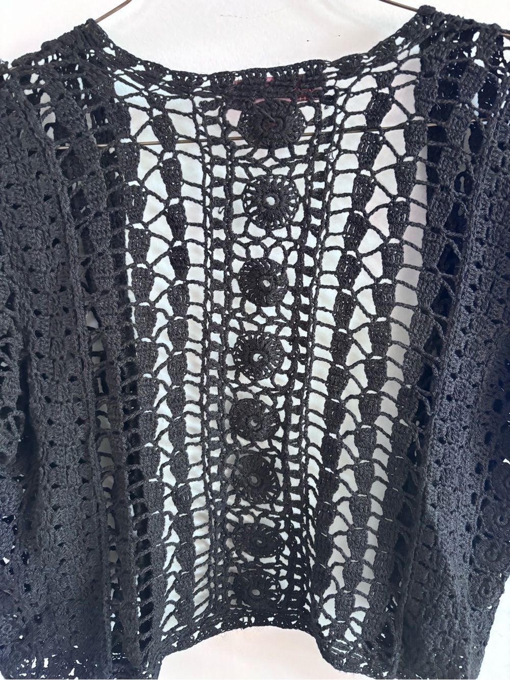 Dainty Bandolino Black Crochet Short Sleeve Knit Cardigan/ Cover-Up, Size Large - Picture 6 of 8